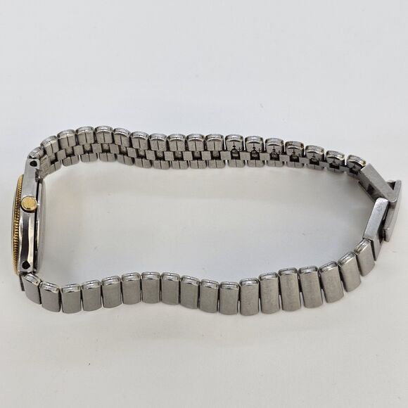 Citizen Women's Watch 22MM Gray Dial Gold Bezel Gray Bands 7.25" New Battery - Picture 10 of 14